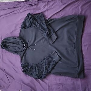 Torrid hoodie sweatshirt, lace sleeves